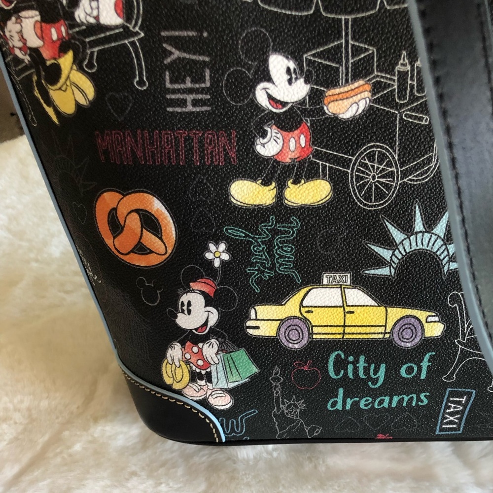 Disney Dooney & Bourke Mickey Minnie NEW YORK Tote - Picture 5 of 8